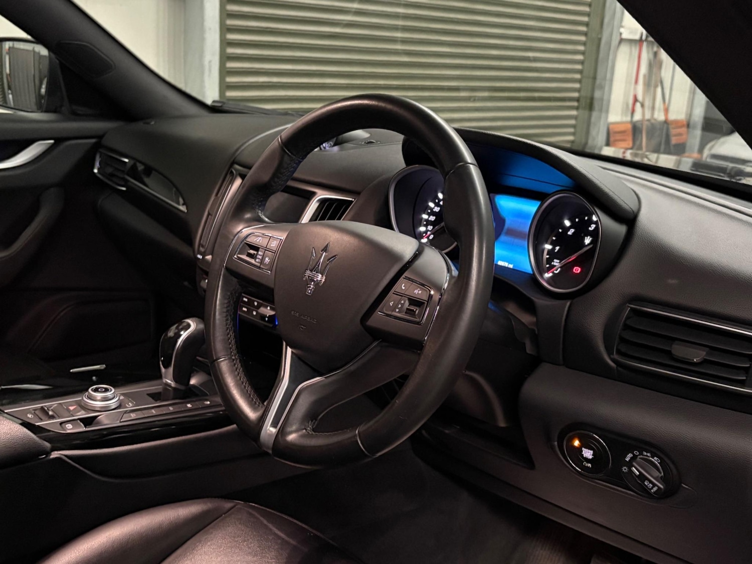 Used Maserati Levante 2017 for sale - 76227538: Photo 10