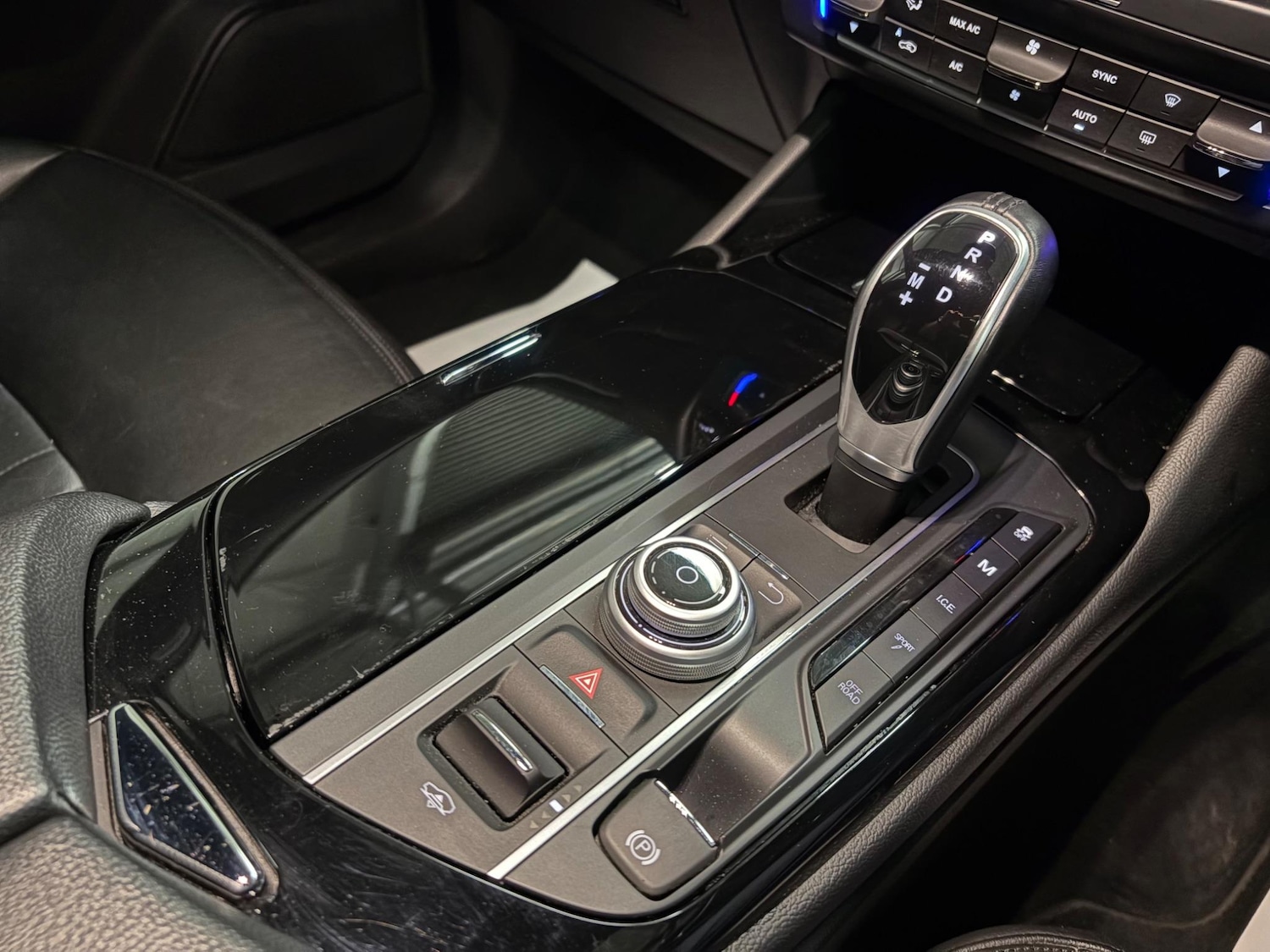 Used Maserati Levante 2017 for sale - 76227538: Photo 24