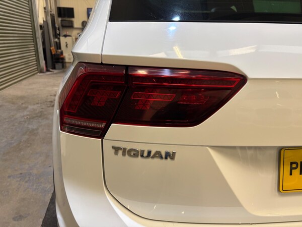 Used Volkswagen Tiguan 2019 for sale - 76021178: Photo 40