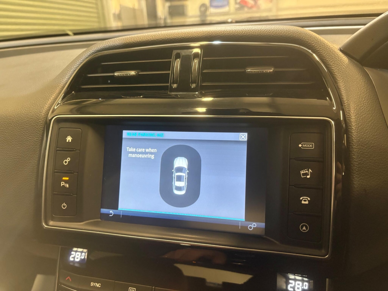 Used Jaguar XE 2018 for sale - 77029606: Photo 26