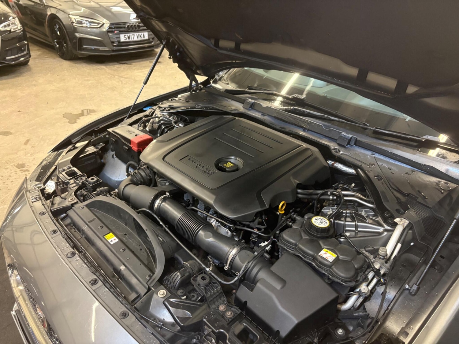 Used Jaguar XE 2018 for sale - 77029606: Photo 48