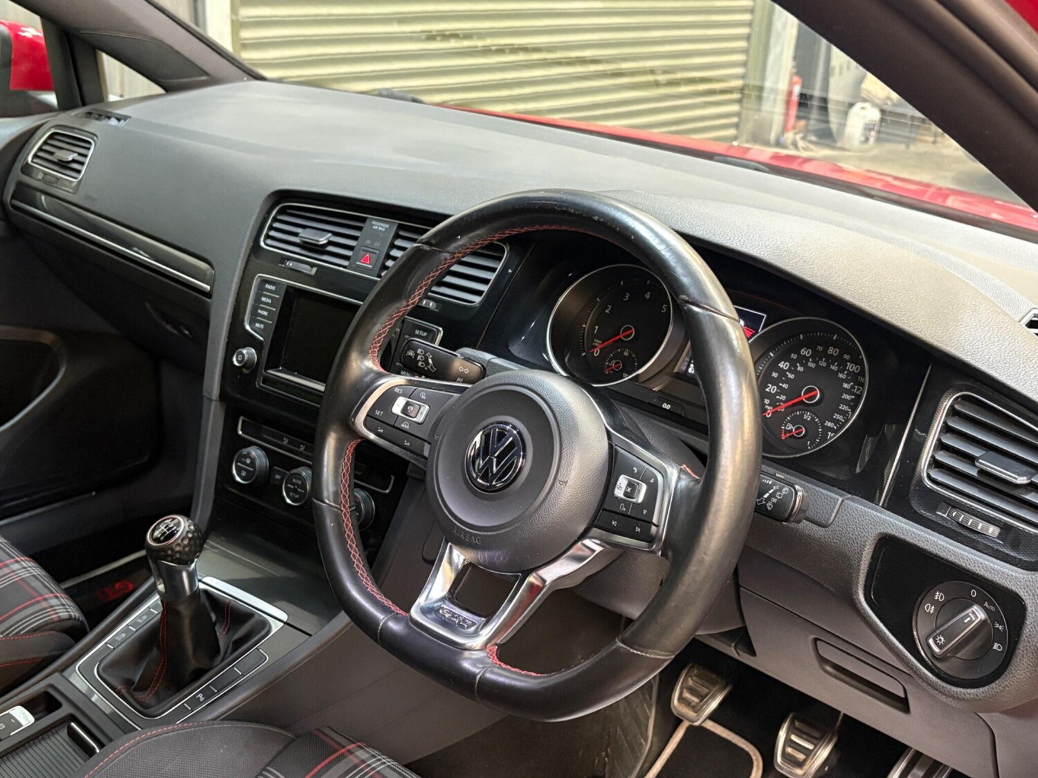 Used Volkswagen Golf 2014 for sale - 78185452: Photo 7