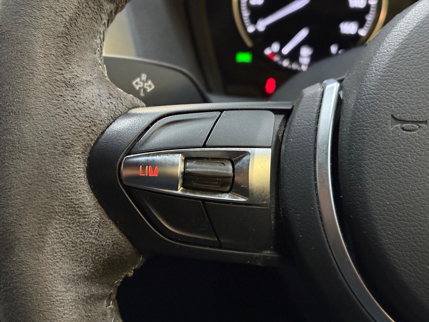 Used BMW 2 Series for sale - 77510357: Photo 15