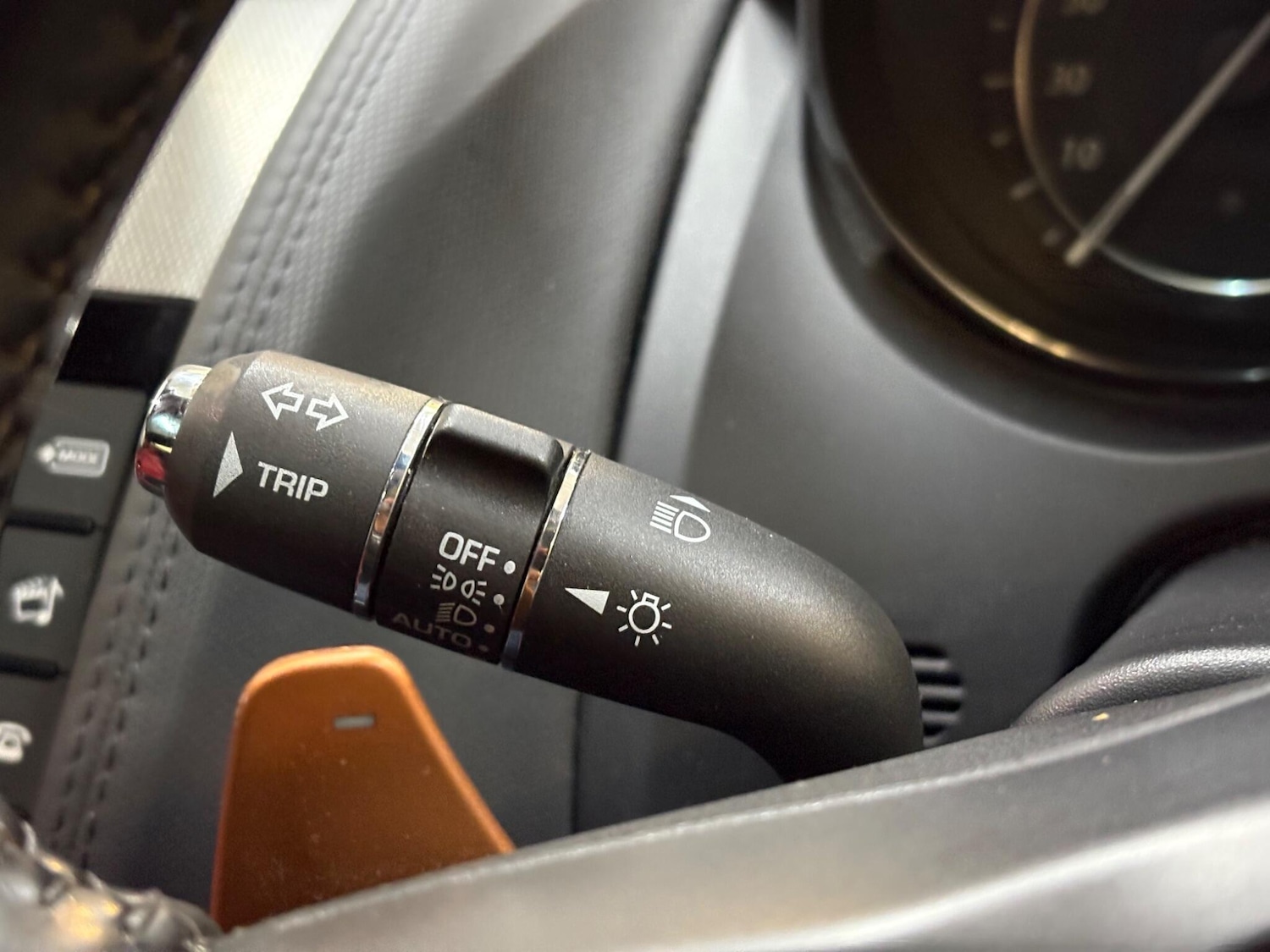 Used Jaguar F-Type 2015 for sale - 77598328: Photo 16