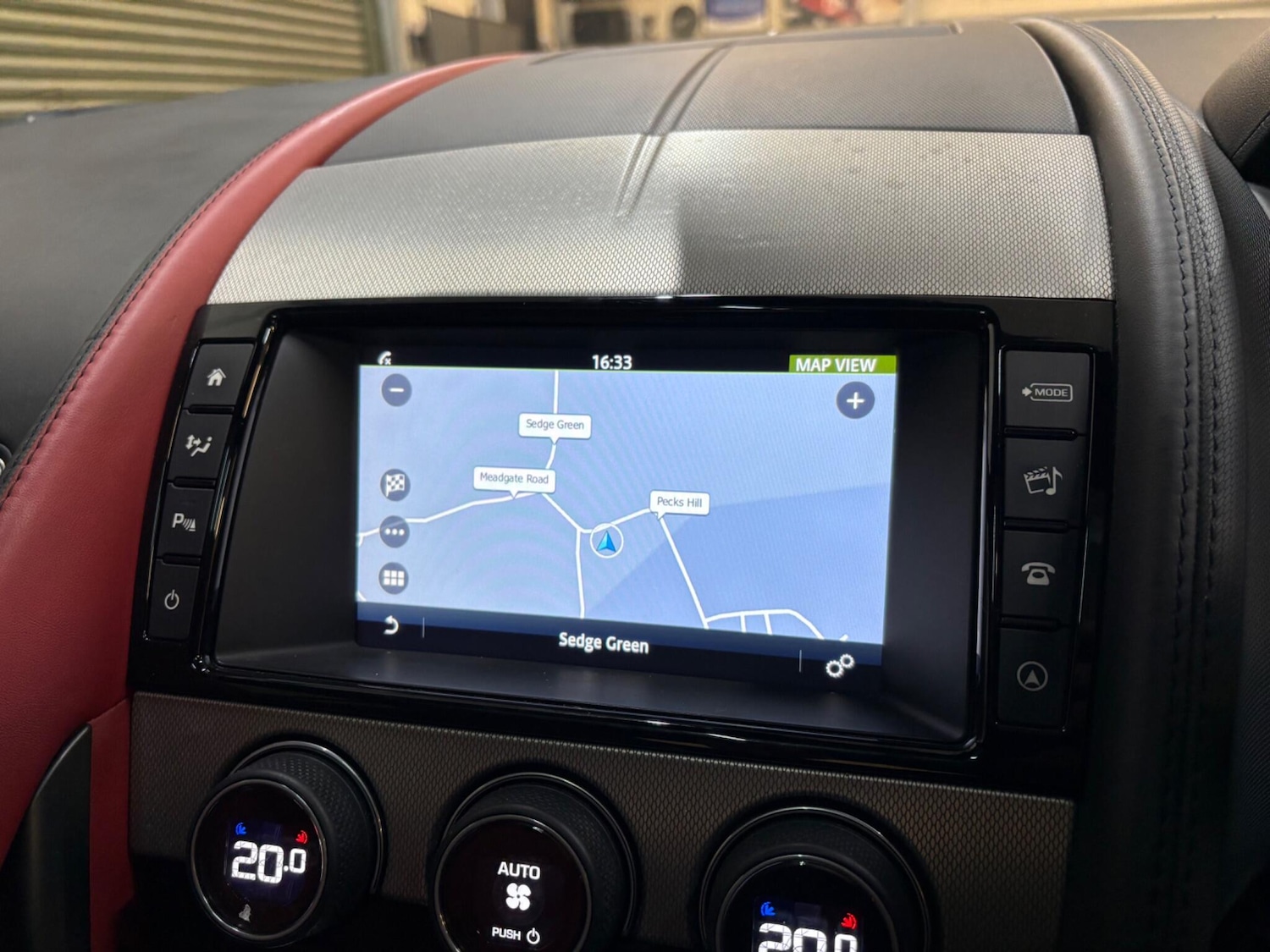 Used Jaguar F-Type 2015 for sale - 77598328: Photo 28