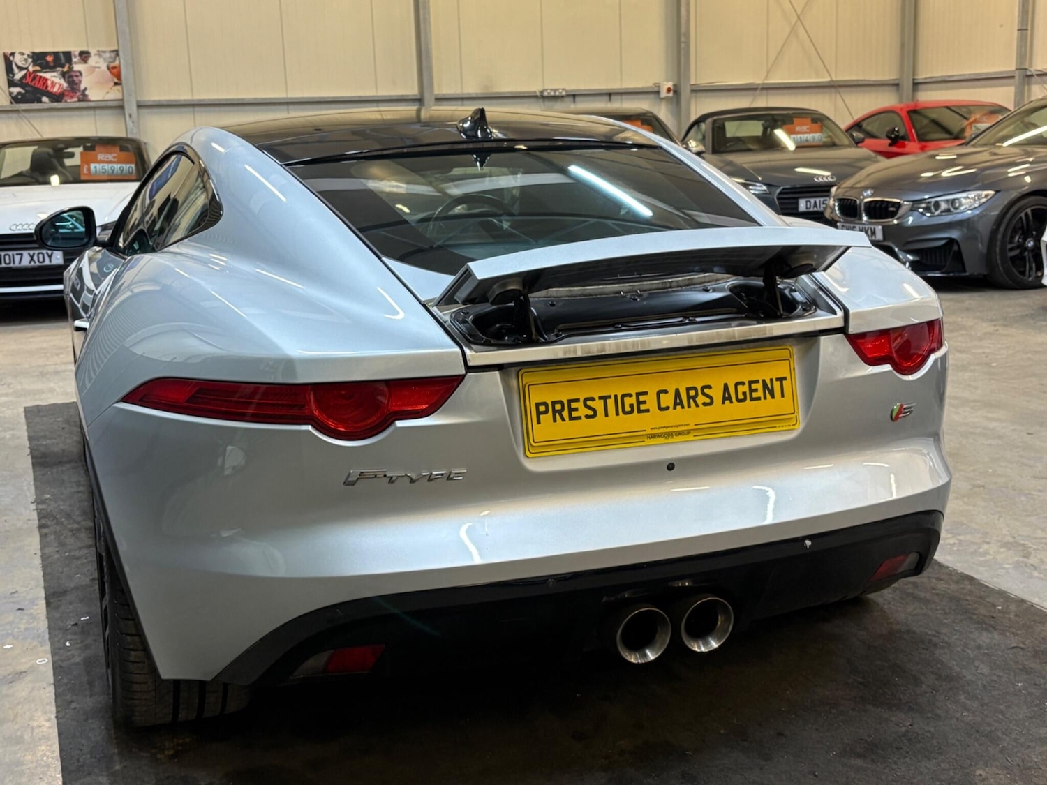 Used Jaguar F-Type 2015 for sale - 77598328: Photo 31