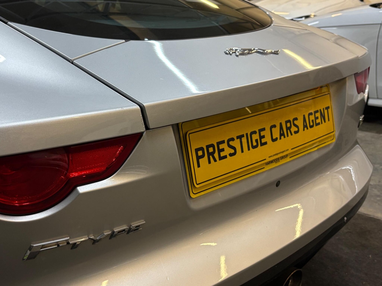 Used Jaguar F-Type 2015 for sale - 77598328: Photo 33