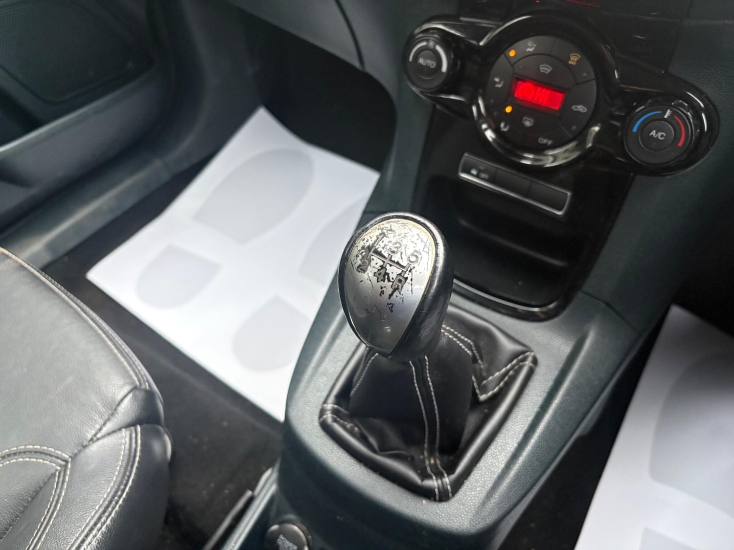 Used Ford Fiesta 2012 for sale - 77637377: Photo 20