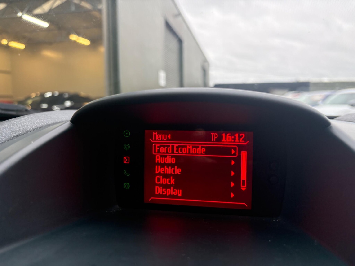 Used Ford Fiesta 2012 for sale - 77637377: Photo 25