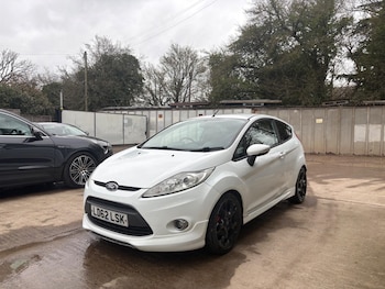 Used Ford Fiesta 2012 for sale - 77637377: Photo