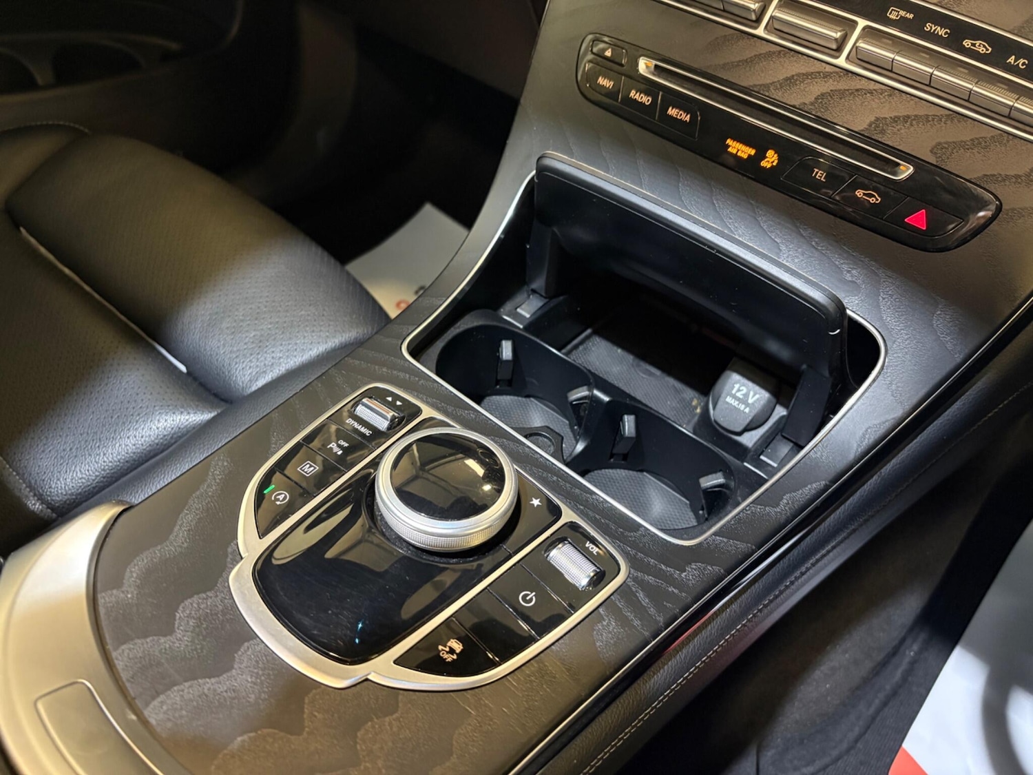 Used Mercedes-Benz GLC 2018 for sale - 76377201: Photo 28