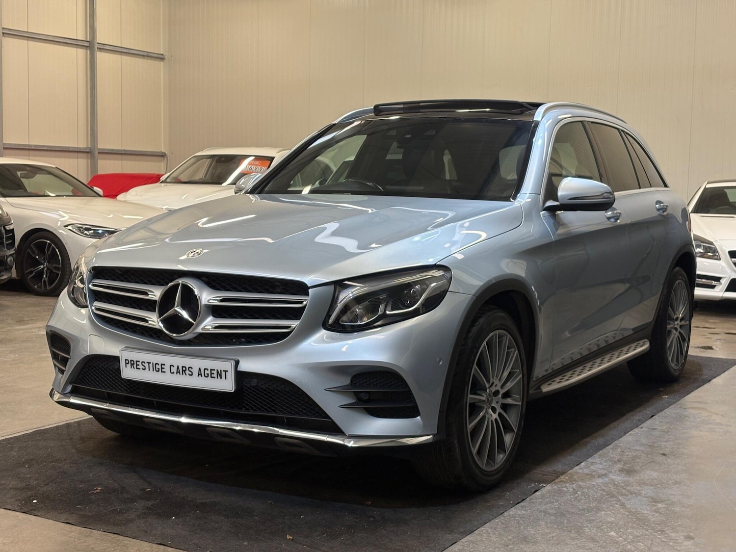 Used Mercedes-Benz GLC 2018 for sale - 76377201: Photo 3