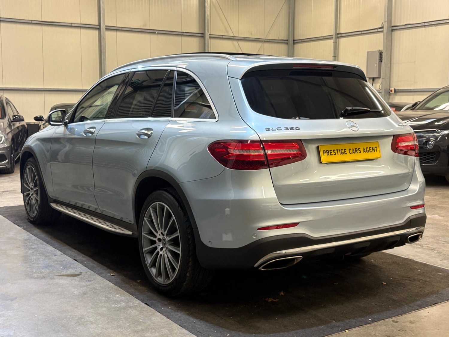 Used Mercedes-Benz GLC 2018 for sale - 76377201: Photo 4