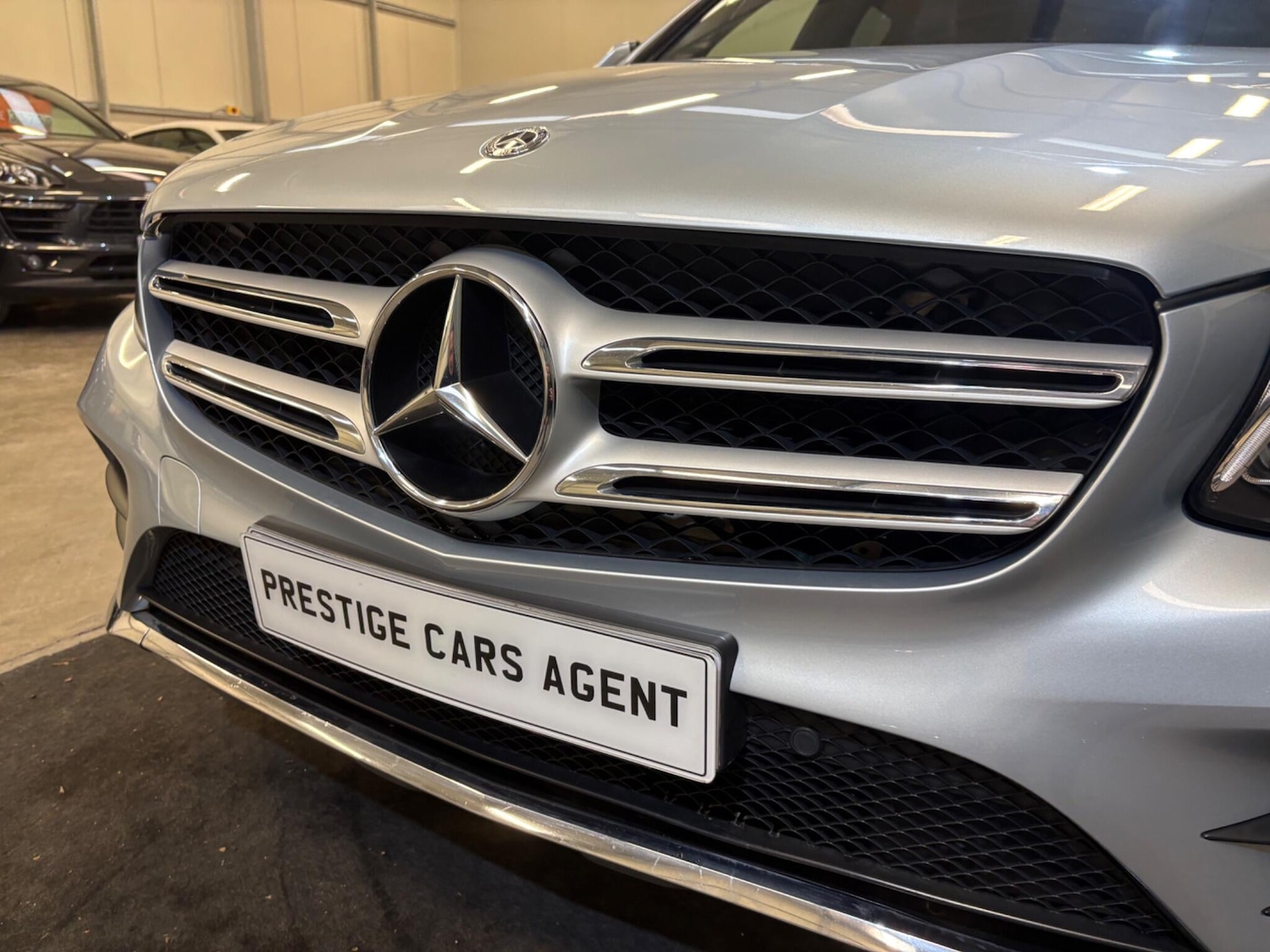 Used Mercedes-Benz GLC 2018 for sale - 76377201: Photo 59