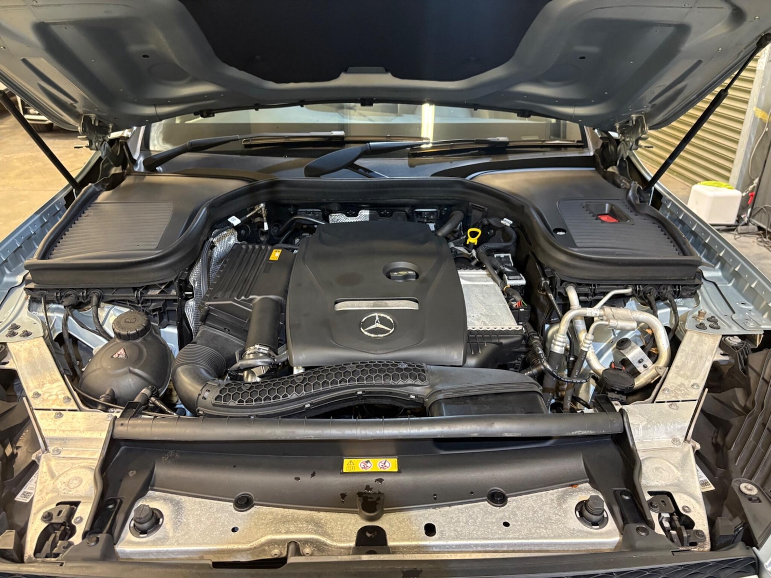 Used Mercedes-Benz GLC 2018 for sale - 76377201: Photo 69