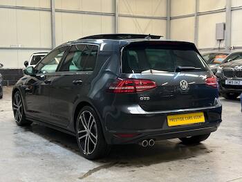 Used Volkswagen Golf 2017 for sale - 79756303: Photo