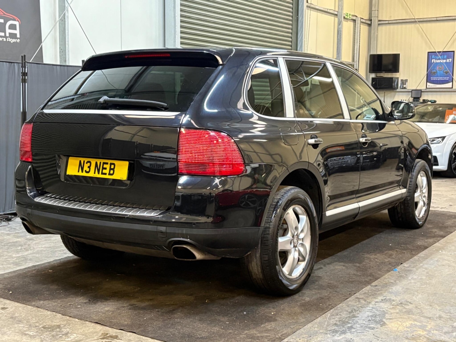 Used Porsche Cayenne 2006 for sale - 77705315: Photo 6