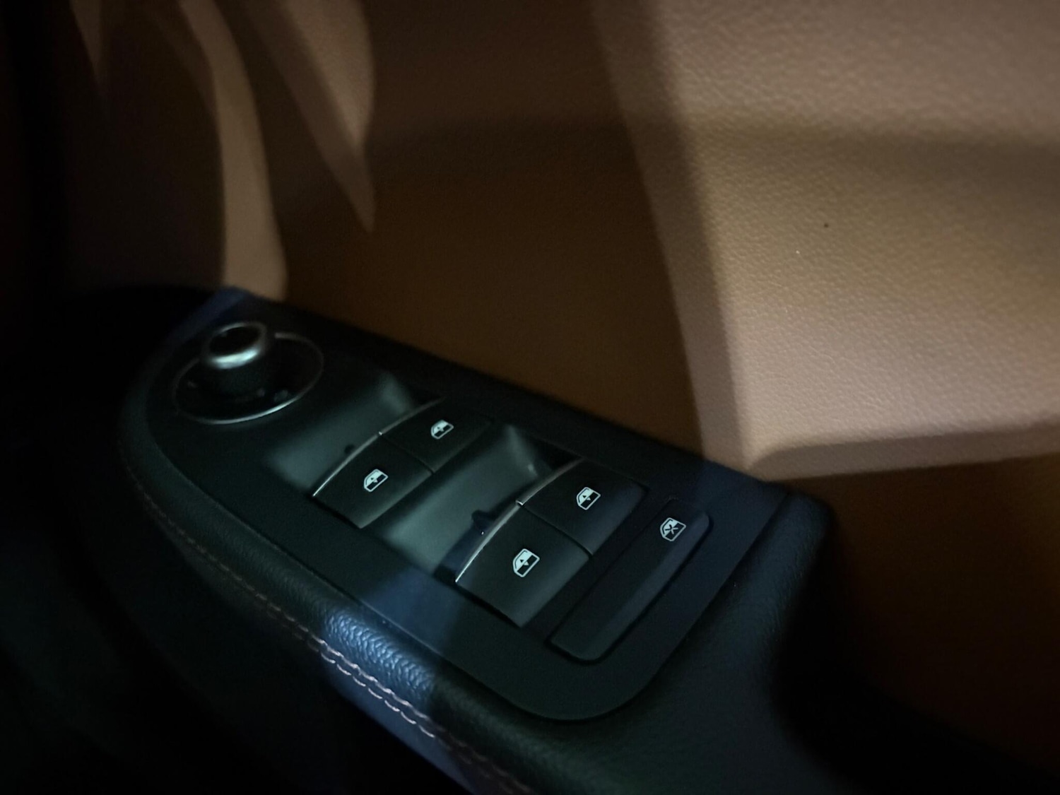 Used Alfa Romeo Giulia 2016 for sale - 76446508: Photo 24