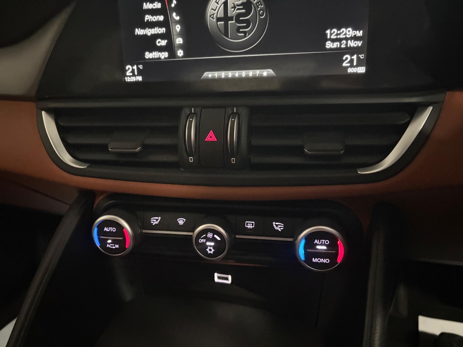 Used Alfa Romeo Giulia 2016 for sale - 76446508: Photo 27