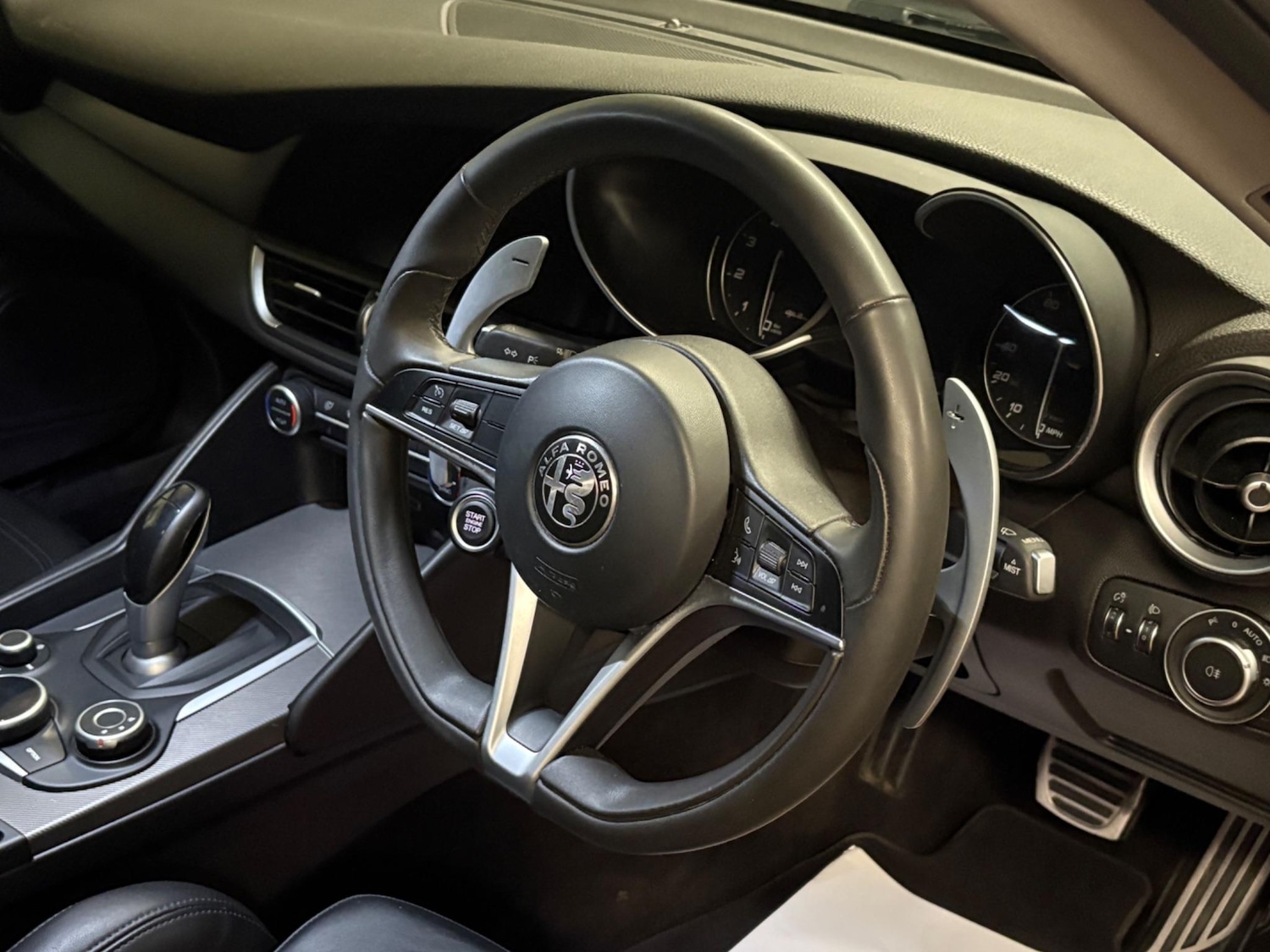 Used Alfa Romeo Giulia 2017 for sale - 76199948: Photo 8