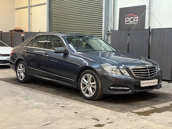 Used Mercedes-Benz E Class 2013 for sale - 77882758: Photo