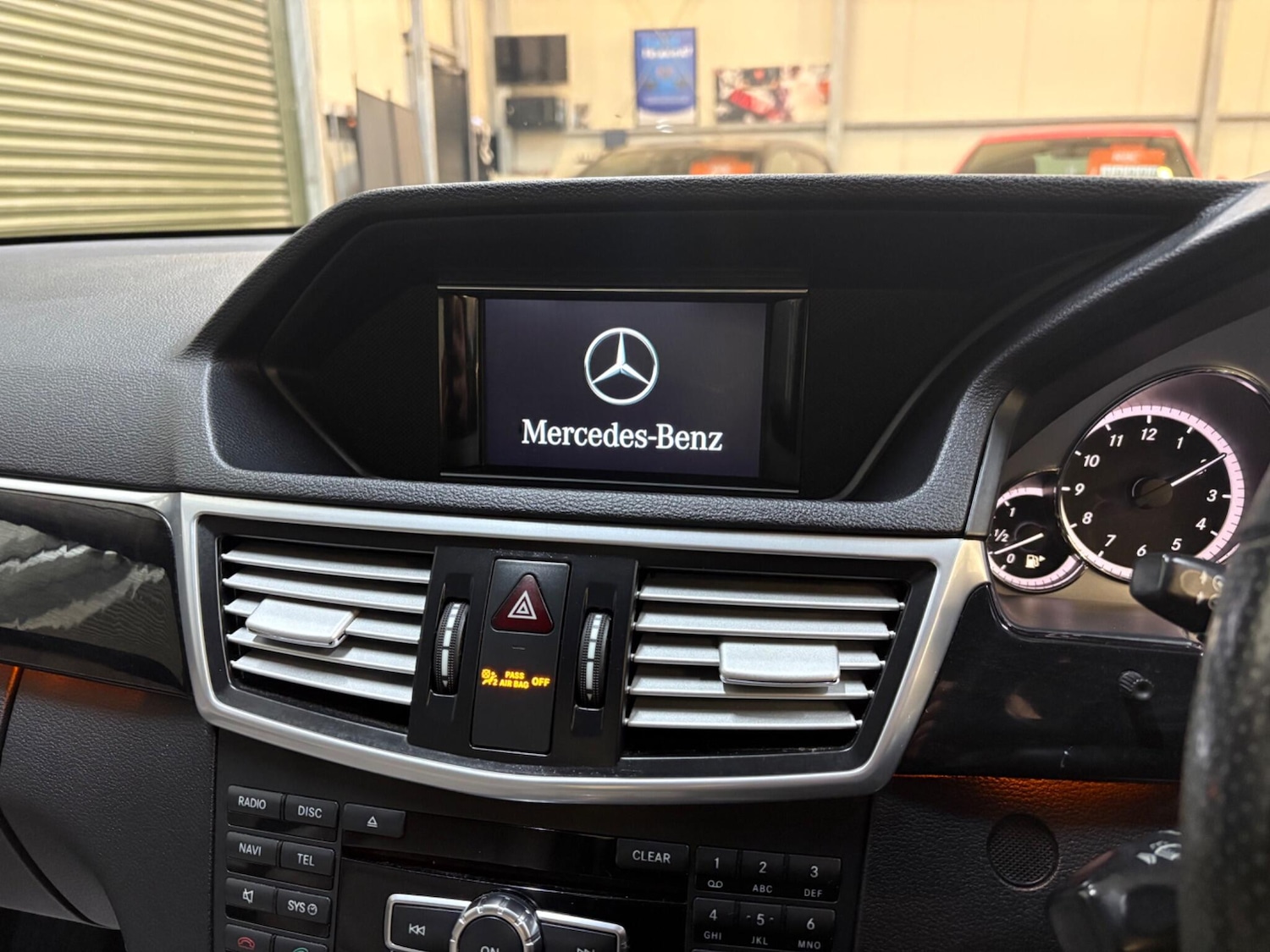 Used Mercedes-Benz E Class 2013 for sale - 77882758: Photo 22