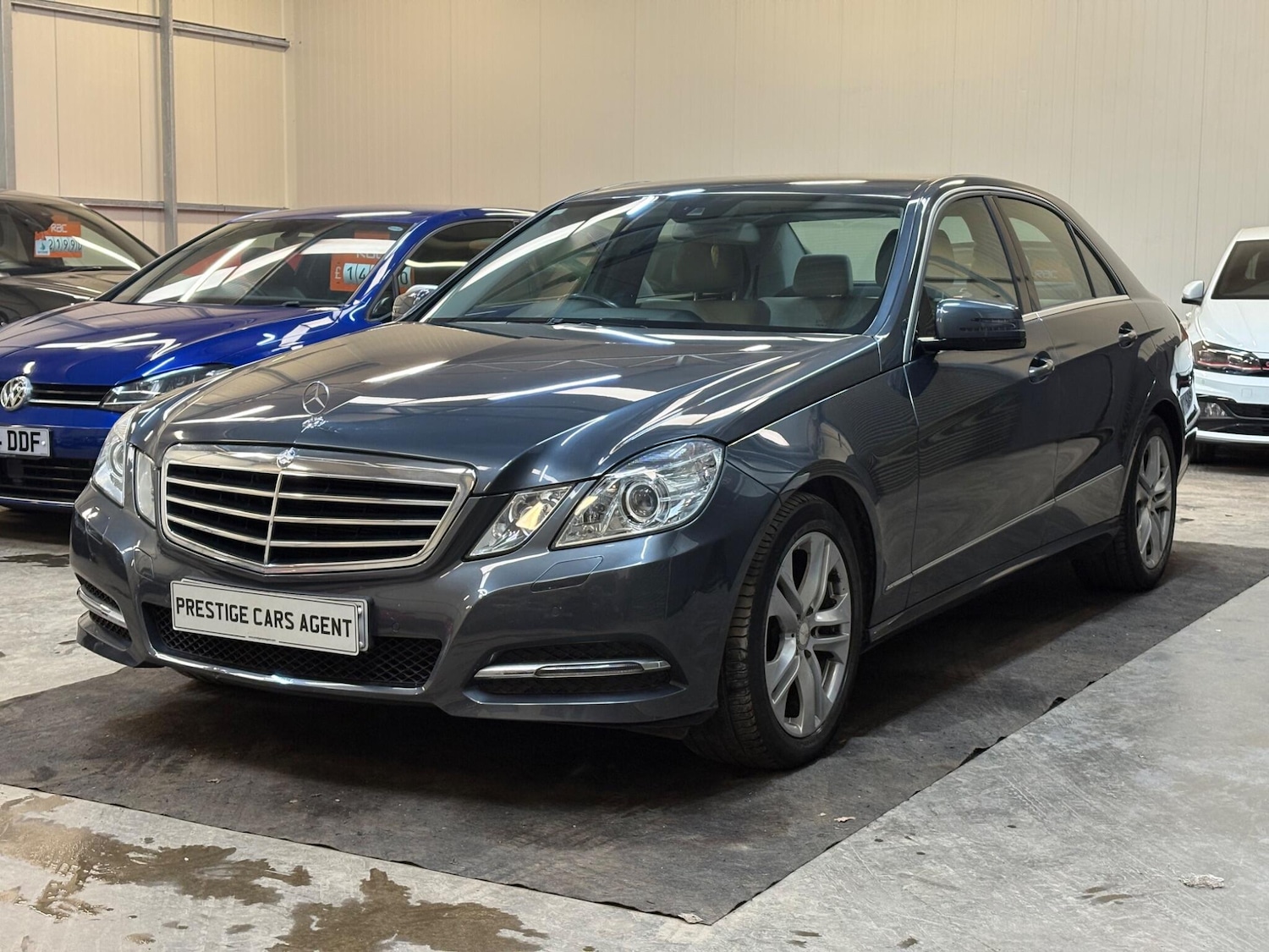 Used Mercedes-Benz E Class 2013 for sale - 77882758: Photo 3