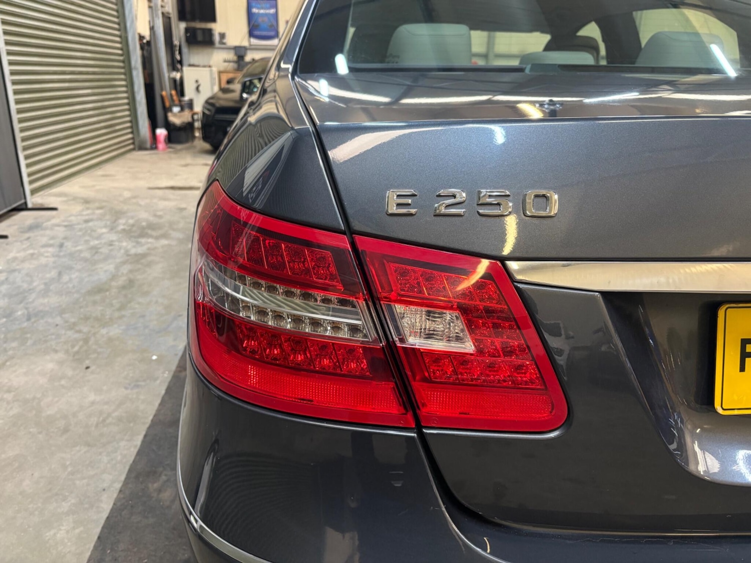 Used Mercedes-Benz E Class 2013 for sale - 77882758: Photo 33