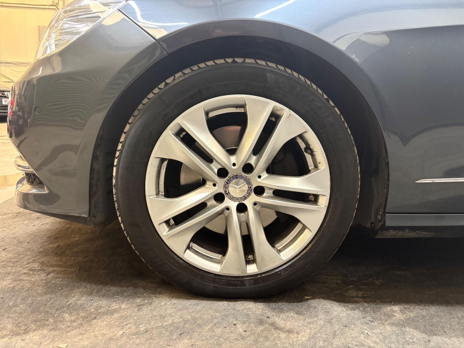 Used Mercedes-Benz E Class 2013 for sale - 77882758: Photo 38