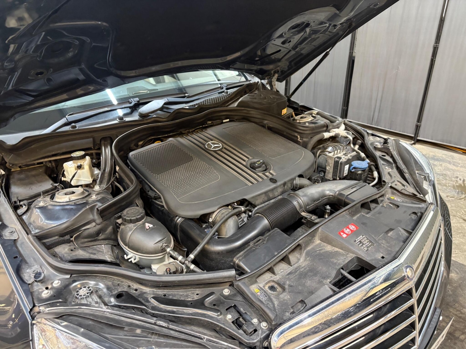 Used Mercedes-Benz E Class 2013 for sale - 77882758: Photo 42