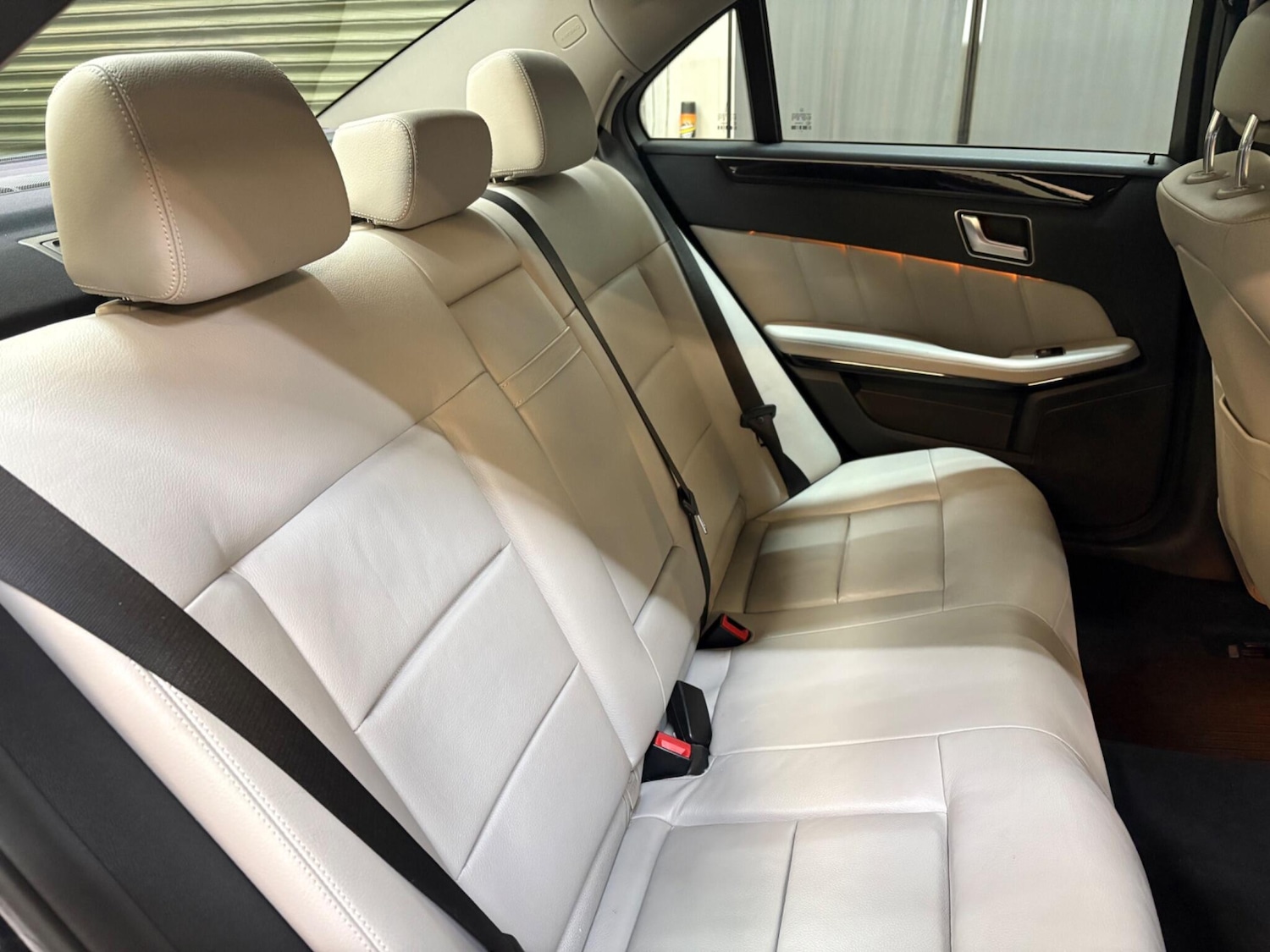 Used Mercedes-Benz E Class 2013 for sale - 77882758: Photo 9