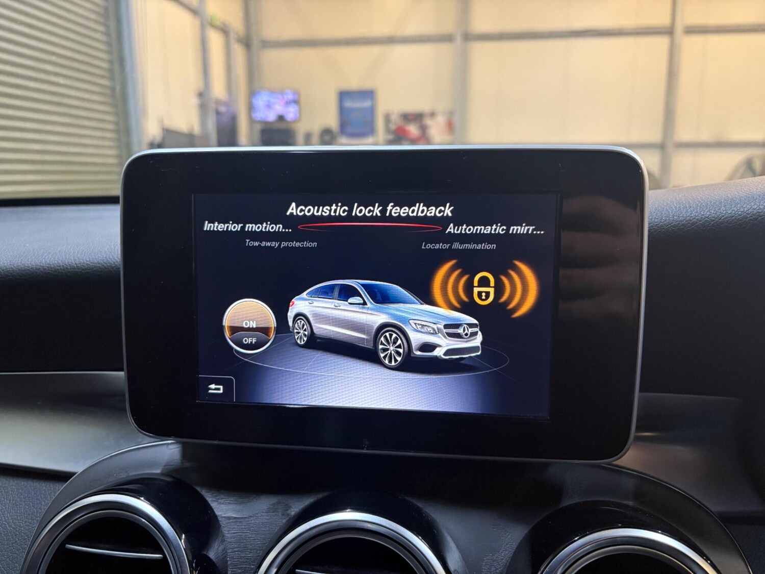 Used Mercedes-Benz GLC 2018 for sale - 77469096: Photo 34