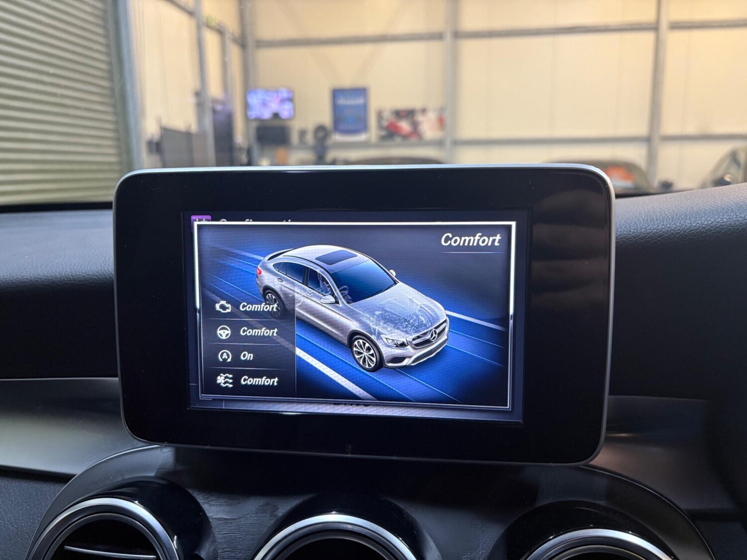 Used Mercedes-Benz GLC 2018 for sale - 77469096: Photo 45