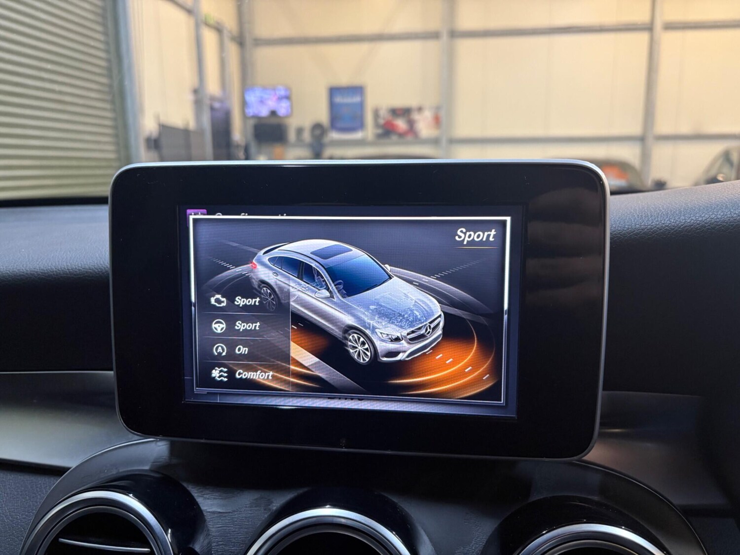 Used Mercedes-Benz GLC 2018 for sale - 77469096: Photo 46