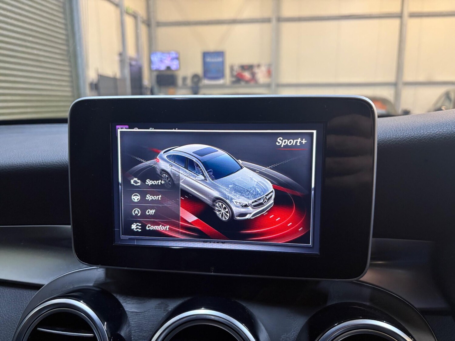 Used Mercedes-Benz GLC 2018 for sale - 77469096: Photo 47