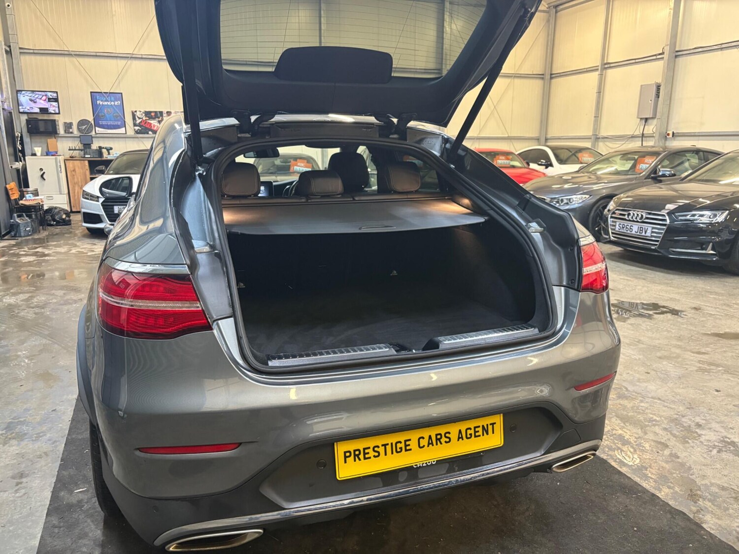 Used Mercedes-Benz GLC 2018 for sale - 77469096: Photo 61