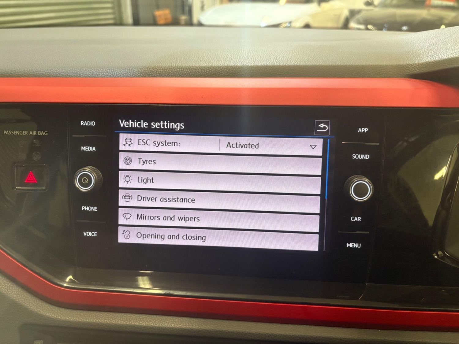 Used Volkswagen Polo 2018 for sale - 76952537: Photo 31