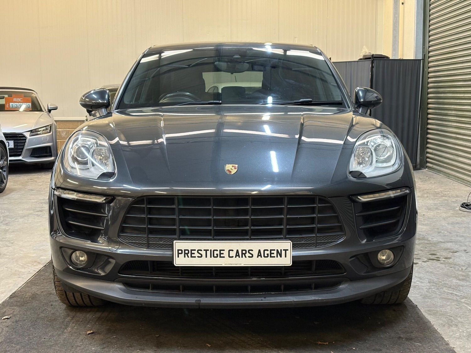Used Porsche Macan 2016 for sale - 77598956: Photo 2