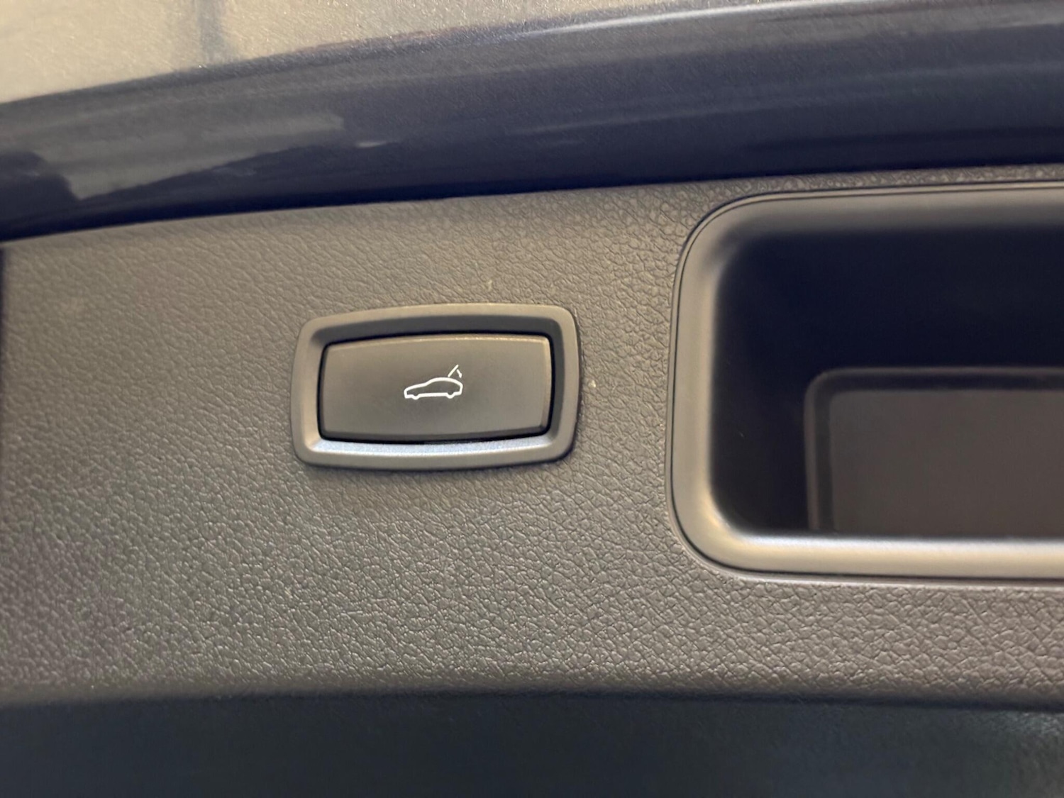 Used Porsche Macan 2016 for sale - 77598956: Photo 49