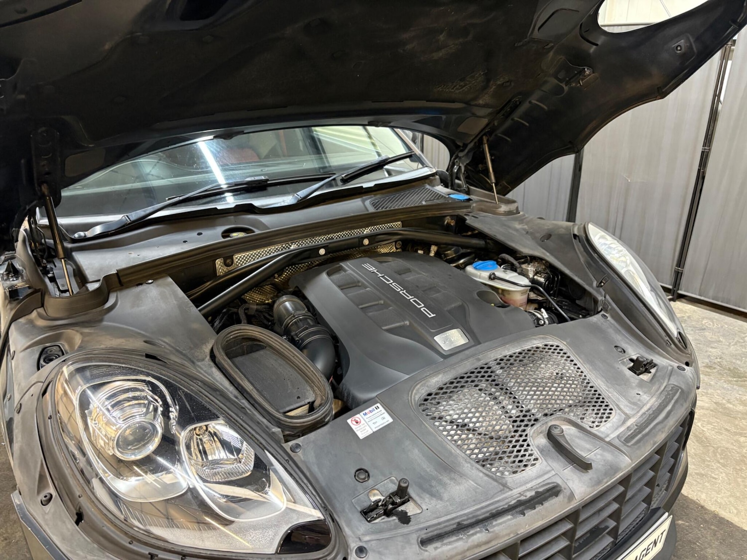 Used Porsche Macan 2016 for sale - 77598956: Photo 59