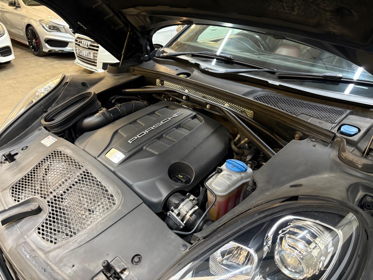 Used Porsche Macan 2016 for sale - 77598956: Photo 61