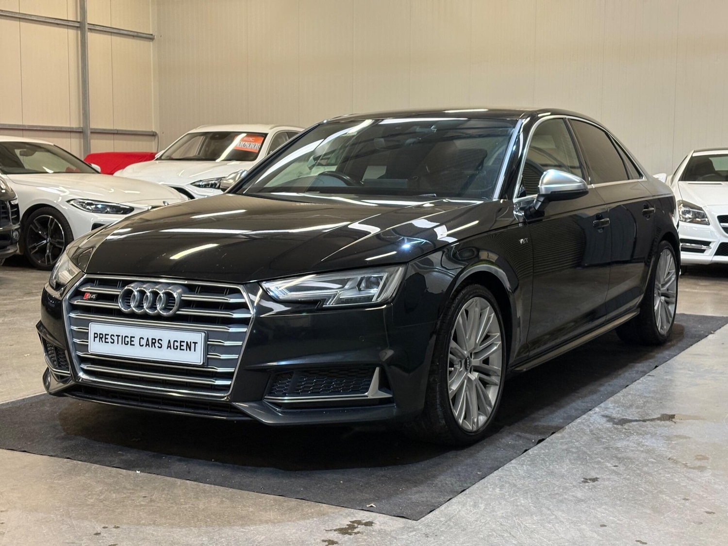Used Audi A4 2018 for sale - 76377267: Photo 3