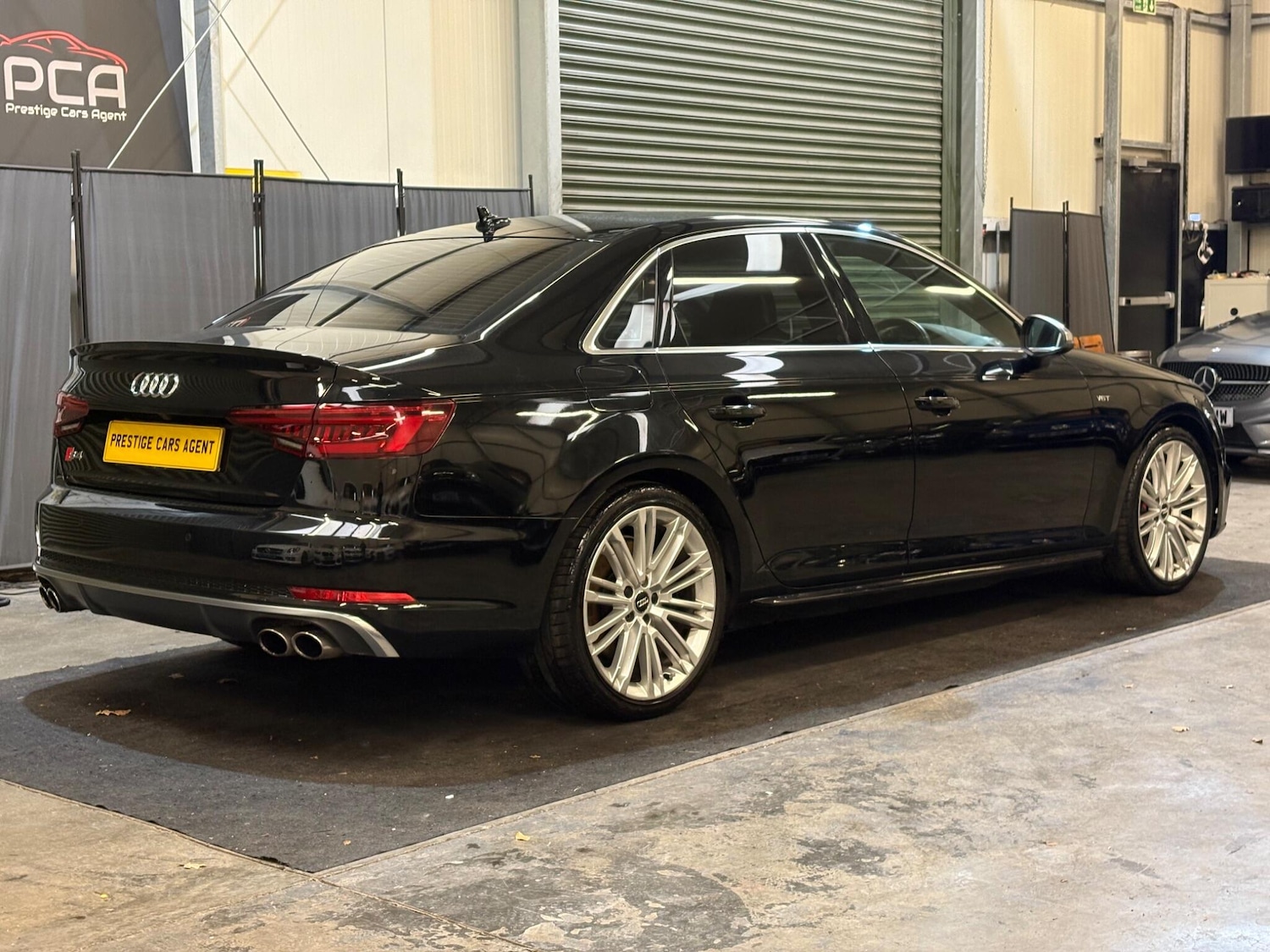 Used Audi A4 2018 for sale - 76377267: Photo 6