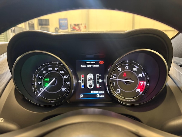 Used Jaguar F-Type 2014 for sale - 76306256: Photo 27