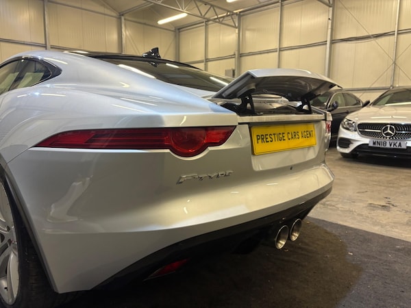 Used Jaguar F-Type 2014 for sale - 76306256: Photo 33