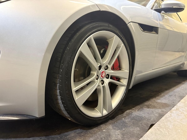 Used Jaguar F-Type 2014 for sale - 76306256: Photo 43