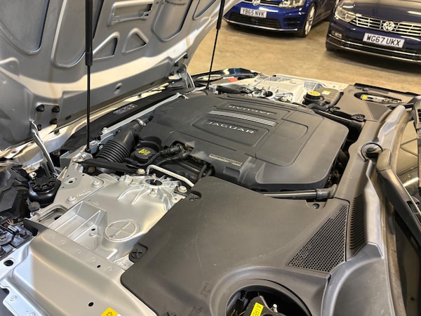 Used Jaguar F-Type 2014 for sale - 76306256: Photo 50
