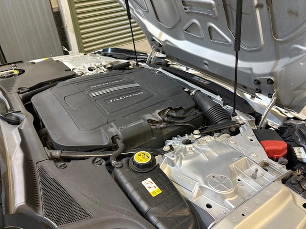 Used Jaguar F-Type 2014 for sale - 76306256: Photo 51