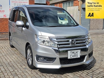 Used Honda Stepwagon 2013 for sale - 79392101: Photo