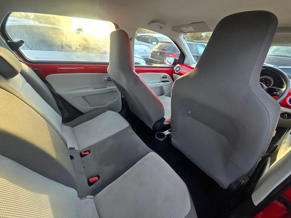 Used Volkswagen up! 2014 for sale - 74036135: Photo 12